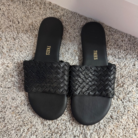 TKEES Sandlas/Slides - Picture 3 of 6